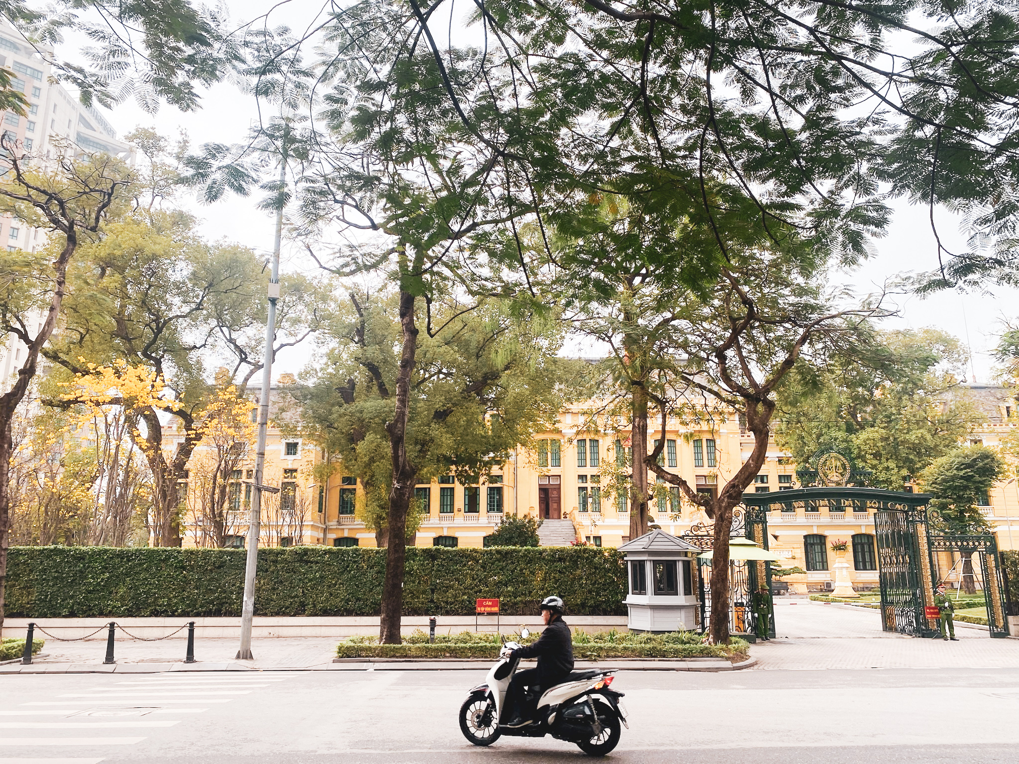 Exploring Hanoi